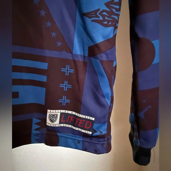 LRG Lifted Research Group Jersey LRG Adult Large Long Sleeve Graphic Team USA 47 - Picture 4 of 12